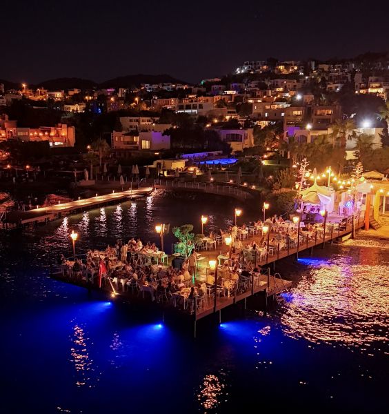 Yalıkavak Meyhane Keyfi | Ege Lezzetleri ve Rakı Sohbetleri Miços'ta