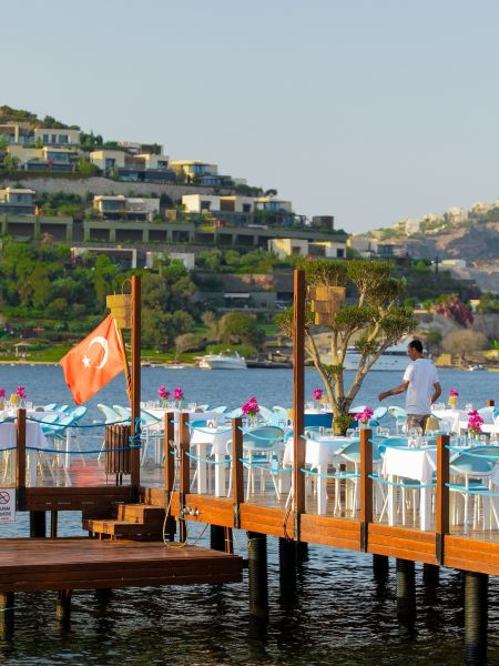 Yalıkavak’ın En Sevilen Balıkçısı: Taze Lezzetin Adresi